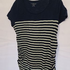 Liz Lange maternity shirt